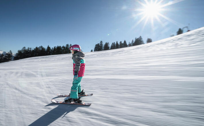 Sonnenskifahren am Rossfeld - ideal für Familien