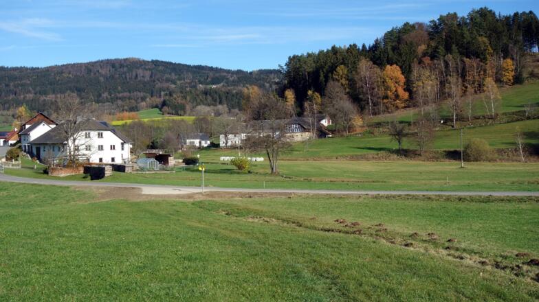 Durch das Kl.Rodeltal, Brücke ~585m nach den Häusern rechts