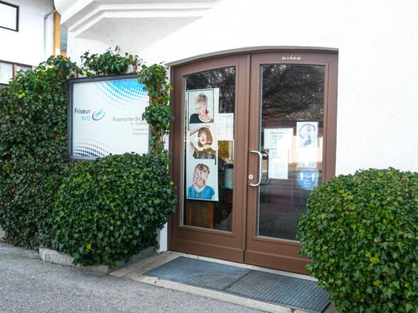 Eingang Friseur Blitz