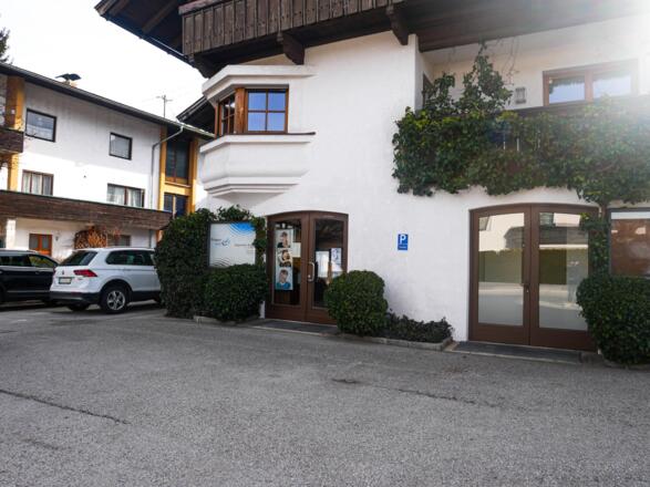 Gebäude Friseur Blitz