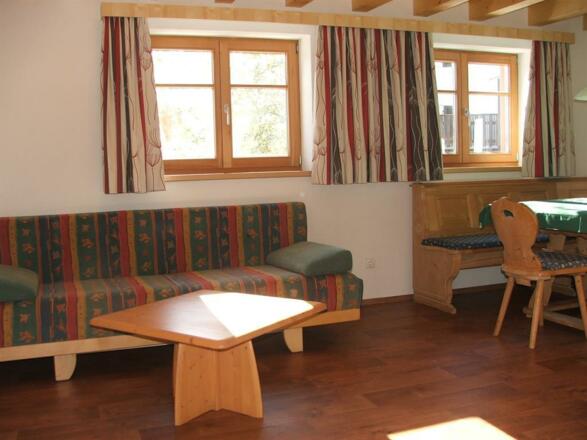 Fewo. 1 / Winter 2010 012