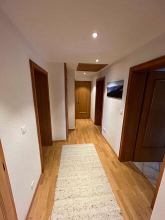 Wohnung Blick vom Wohnungseingang