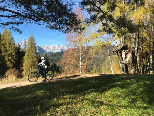 Blick zum Wettersteingebirge