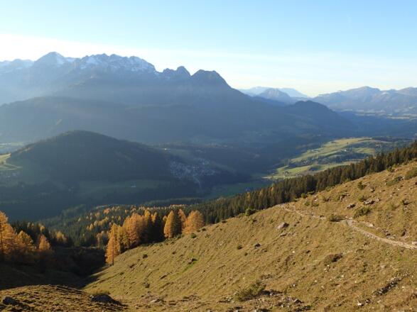 Abendsonne beim Abstieg von der Stuhlalm