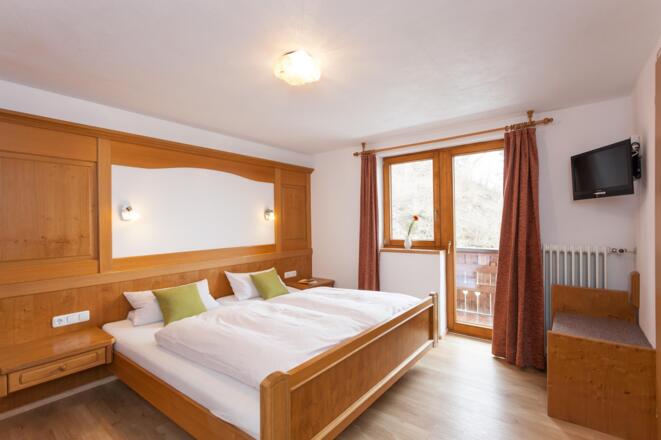 Schlafzimmer - Ferienwohnung Nagelfluh