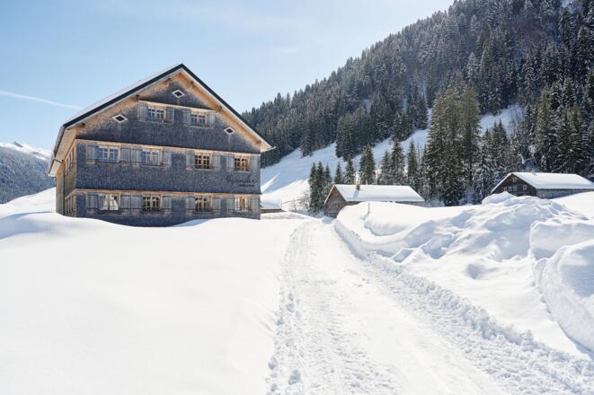 Jagdgasthaus Egender in Schönenbach im Winter
