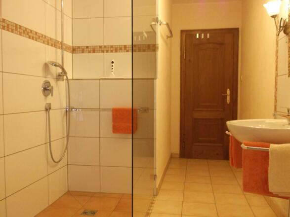 Ferienwohnung Haulle Kreuth am Tegernsee barrierefreie Dusche