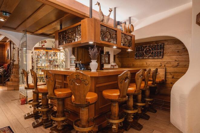 hotelbar 4000 pixel