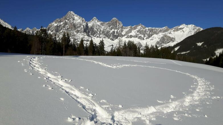 Kraml Runde Tiefschnee Herz