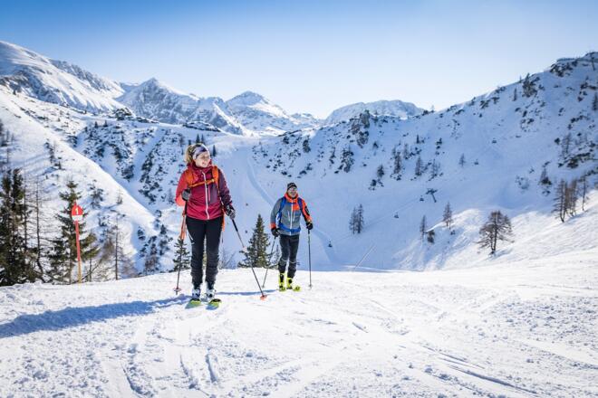 Pistenskitour mit Traumpanorama