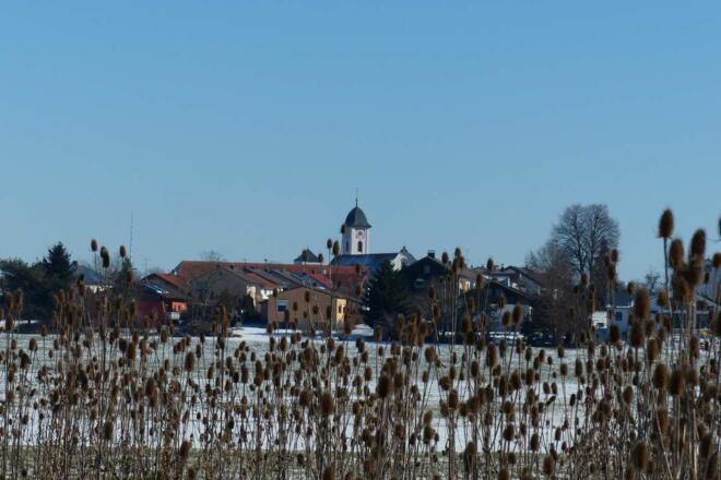 Blick auf das winterliche Rott a.Inn