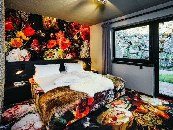 Bedroom2-Top1