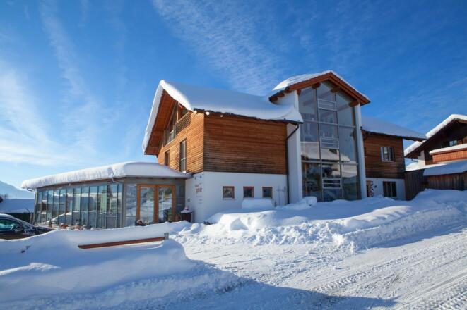 Nordseite des Hauses im Winter