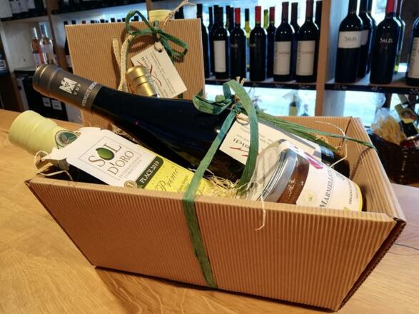 Geschenkskorb Weingroßhandel Kreidl