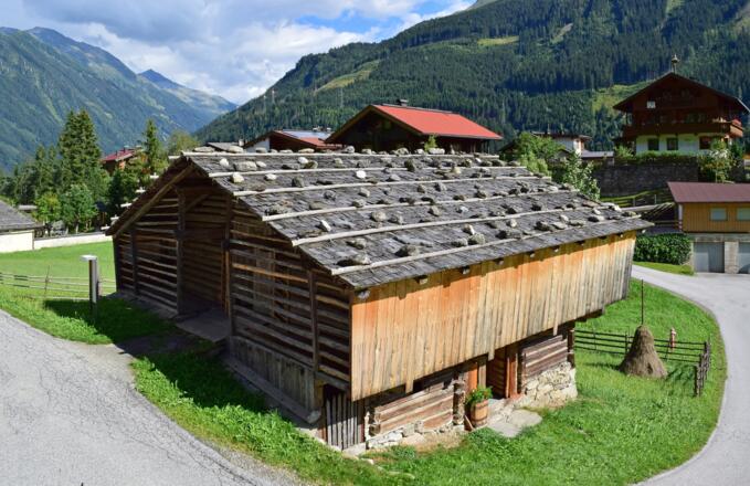 Der Mitterstall
