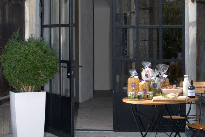 Schönes Ambiente im Bernrieder Hofladen