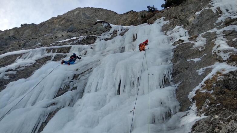 Im obersten Abschnitt des Zedlacher Eisfalles
