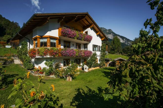 Hausansicht - Sommer