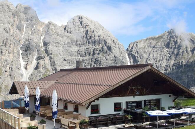 Sennjoch-Hütte Sommer