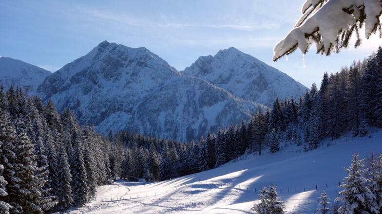 Stacherl Jagdhütte ~1067m mit Kl. (2023m)+Großem Pyhrgas (2244m) über Pramfelder Reith