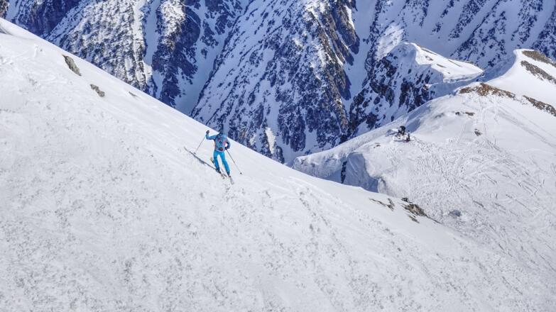 Abfahrt in der Südflanke