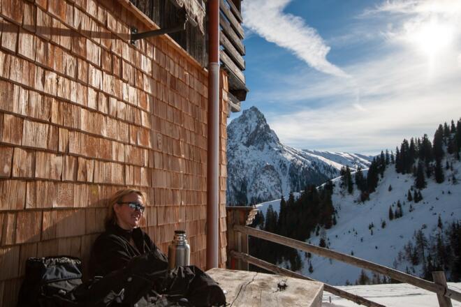 Sonnige Rast an der Niederalm