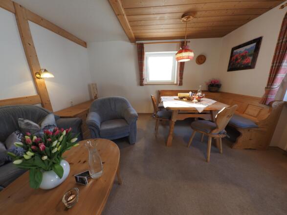 So wohnen und essen Sie in Wohnung 1 "Sonnenberg"