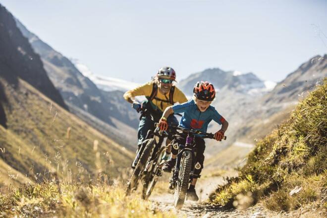 Mountainbiker im Trail
