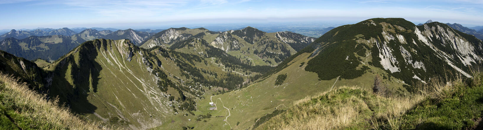 Gipfelpanoramablick von Lempersberg bis Hochmiesing