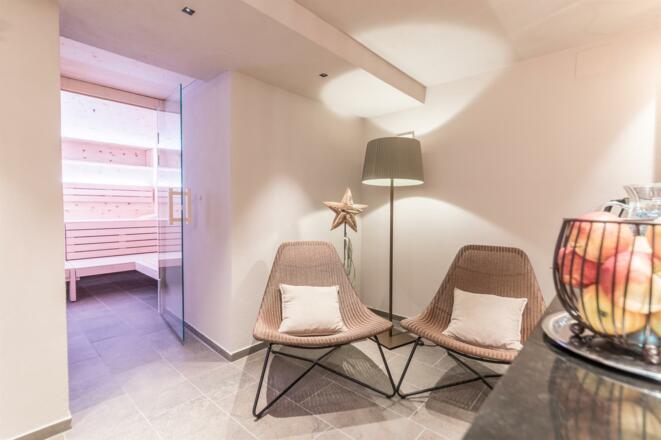 flomotion.at-20200109_sonne_1053-HDR