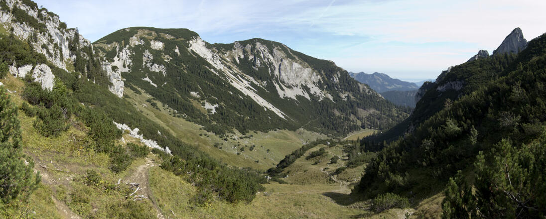 Panorama aus der Kümpflscharte zu Hochmiesing, Dürrmiesing und Ruchenköpfen