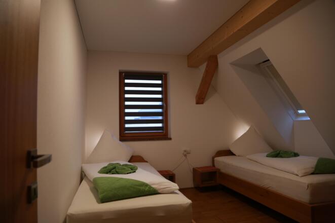 Boris Zweibettzimmer 8