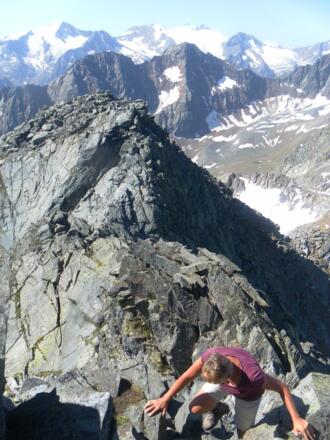 Blockkraxelei am Südgrat