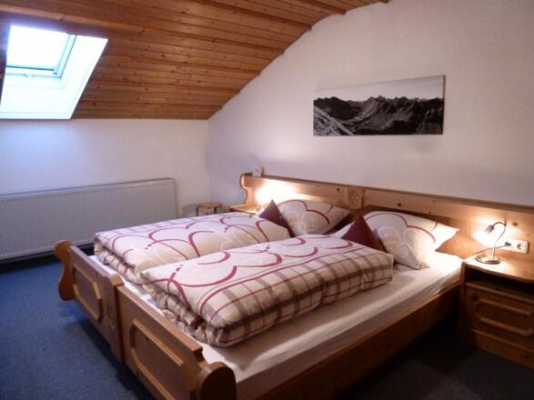 schlafzimmer2