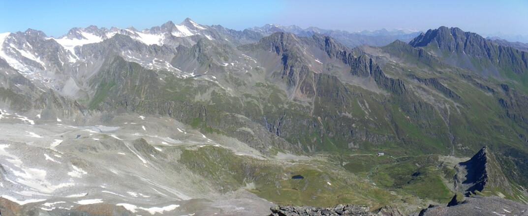 Westpanorama ins Alpeinertal