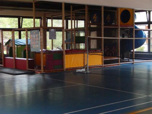 Hoteleigene Indoor Sporthalle