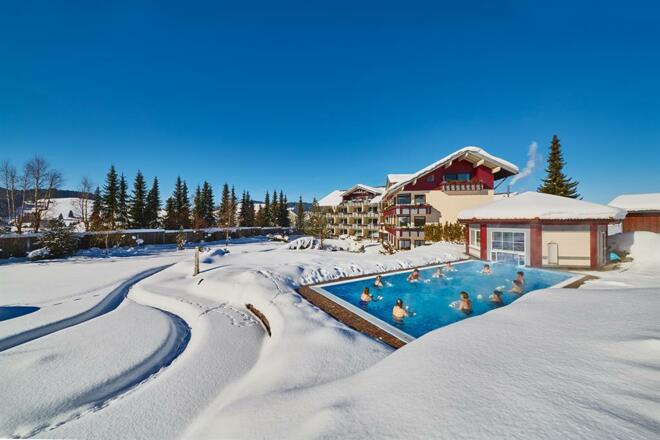 Wasserspaß im Schnee