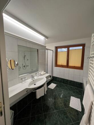 Bad- Zimmer Typ Stern