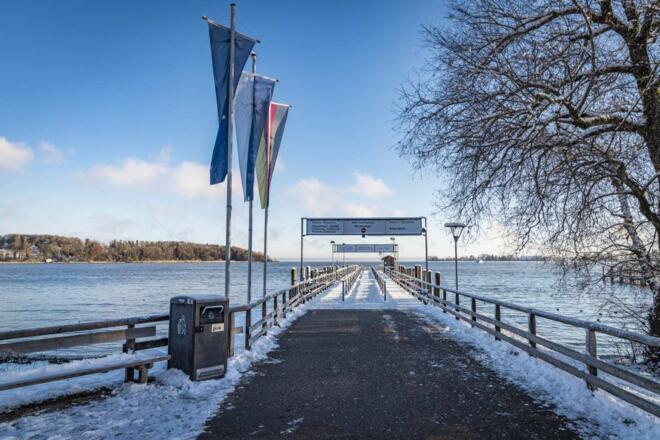 Anlegestelle der Chiemseeschifffahrt auf der Herreninsel