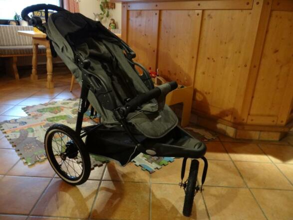 Buggy zum Ausleihen (bitte vorab Bescheid geben)