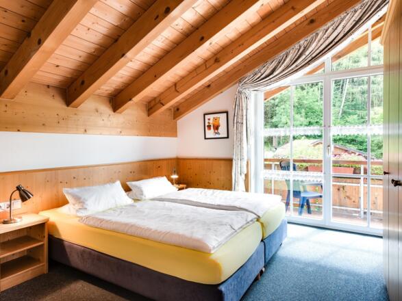 EDELWEISS Schlafzimmer 2