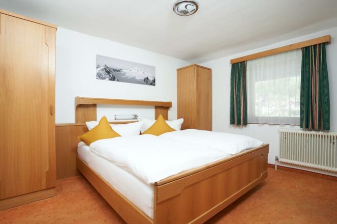 Doppelzimmer mit Dusche/WC