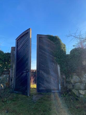 Das Tor zur Blauen Blume außen