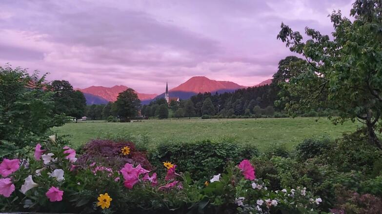 Abendstimmung der Ausblick von den Ferienwohnungen