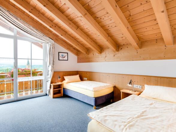 ENZIAN Schlafzimmer 2