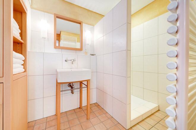 Bad Familiensuite_BY_MATTHIAS_RHOMBERG_009