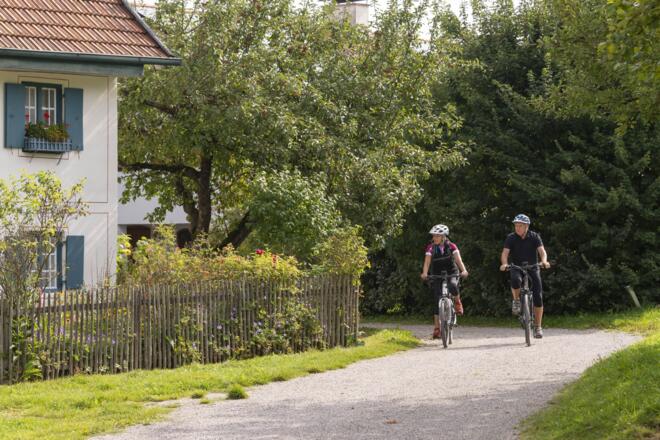 Radler am Bauernhofmuseum Jexhof