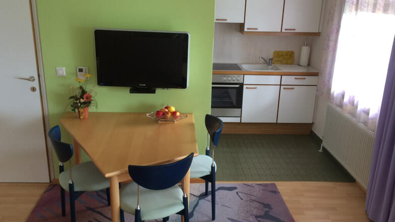 Apartment mit Seeblick - Essbereich %40 A_Stallinger