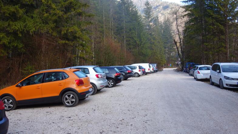Parkplatz ~610m