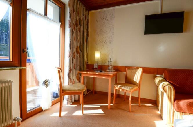 Zimmer Ausstattung/Balkon